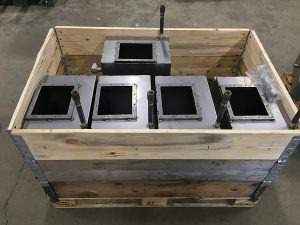 Tanke i stål produceret til lager